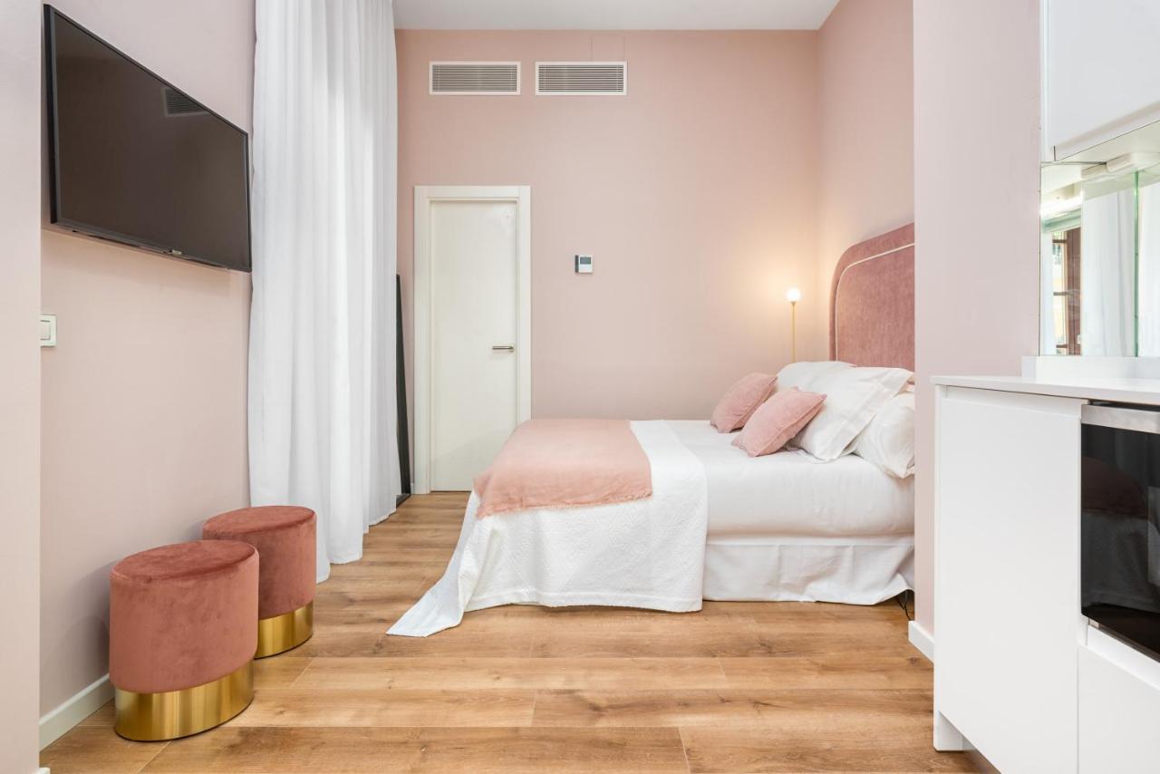 Aparthotel Iloftmalaga Casapalma Zewnętrze zdjęcie